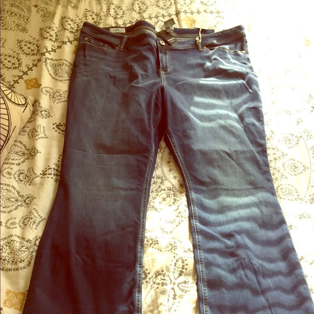 NWT Torrid jeans slim boot